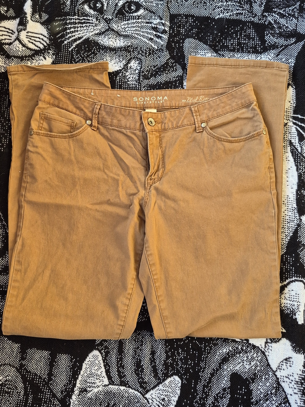 Sonoma Straight-Leg Women’s Jeans in Camel Brown Size 10